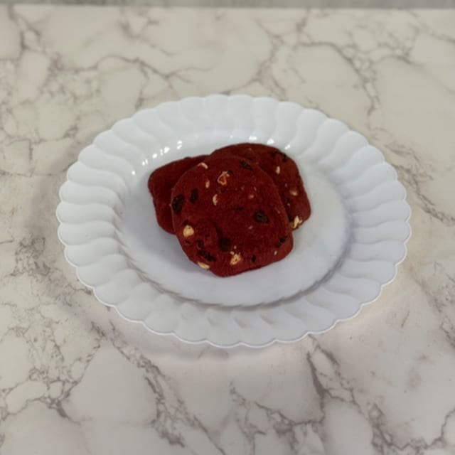 Red Velvet Cookie.